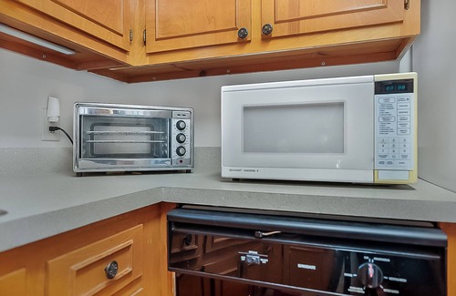 Crescent Beach Cabaña | Coastal Cottage on 28th
