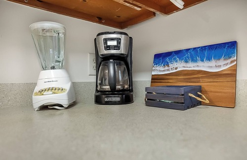 Crescent Beach Cabaña | Coastal Cottage on 28th