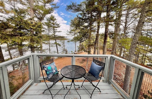 Georgetown Cabaña | Coastal cottage on Robinhood Cove-Peaceful waterfront retreat