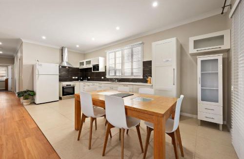 Caves Beach Casa | Coastal Cues at Caves Beach
