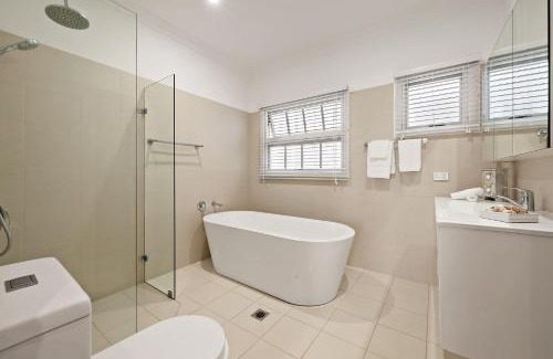 Caves Beach Casa | Coastal Cues at Caves Beach