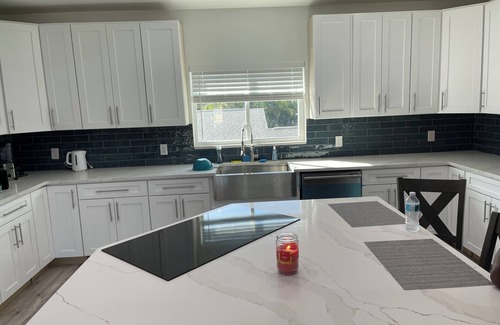 Melbourne Beach Casa | Coastal custom new construction w/ ocean views, just steps from Melbourne Beach