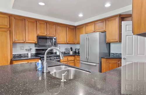 Laguna Niguel Casa | Coastal Elegance on Stoney Pointe #42075