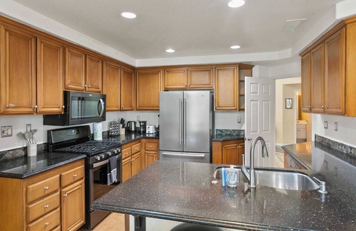 Laguna Niguel Casa | Coastal Elegance on Stoney Pointe #42075
