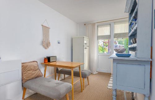 Klaipeda Apartamento | Coastal Escape I 2-Bd Stay in Melnragė I ᴄᴏʜᴏsᴛ