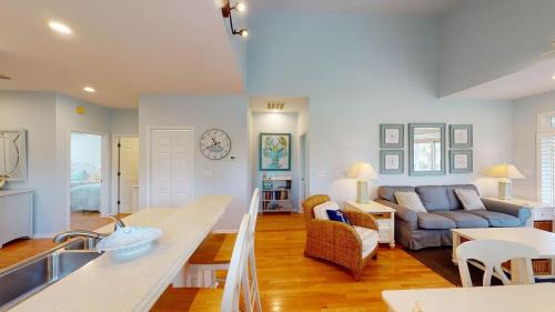 Litchfield by the Sea Villa | Coastal Escape Lakeside Gated Community with Pool