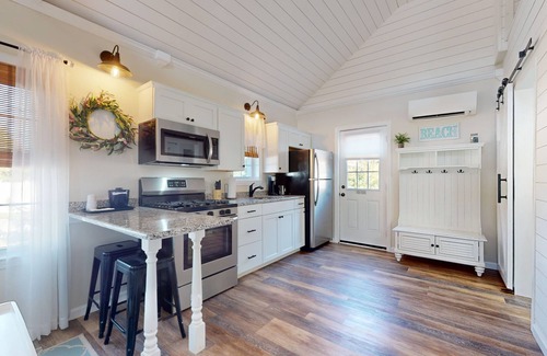 Lower Township Apartamento | Coastal Estate