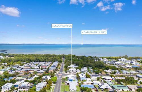 Urangan Casa | Coastal Family Escape