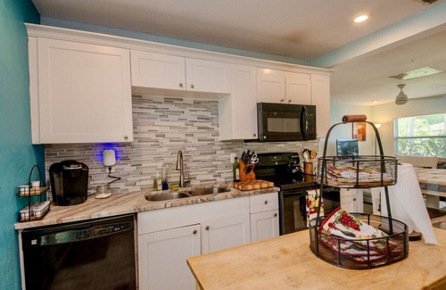 Bonita Springs Casa | Coastal Getaway on Somerset