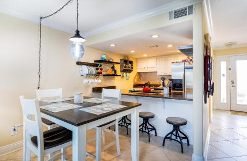 Pensacola Beach Casa | Coastal Haven