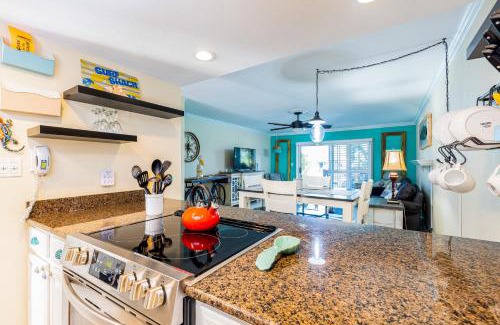 Pensacola Beach Casa | Coastal Haven