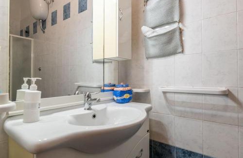 Marina di Pisa Apartamento | Coastal Heaven, Spacious apartment near the beach
