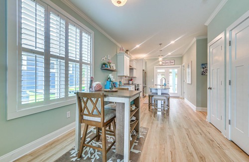 Shallotte Casa | Coastal Home in Shallotte w/ Grill: Near Golfing!