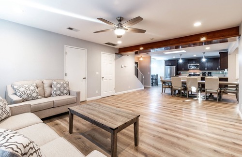 Oceanside Casa | Coastal Home Perfect for Large Families and Groups of Friends