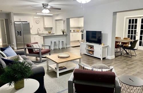 Vero Beach Casa | Coastal Home w/ Outdoor Living, 10 min to Beach