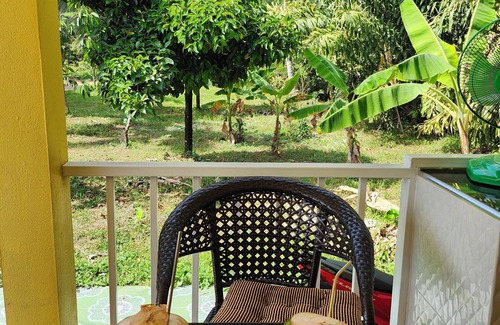 Ko Chang Casa | Coastal house near the beach, AC, peaceful, great location, outdoor restaurant.