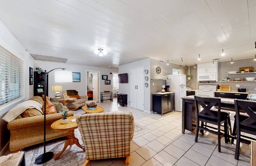 Gualala Casa | Coastal house near trails, beaches, & dining with firepit - dog-friendly