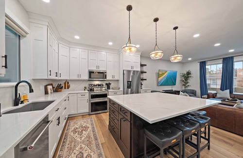 Southgate Casa | Coastal Lodge | Private POOL + Hot TUB