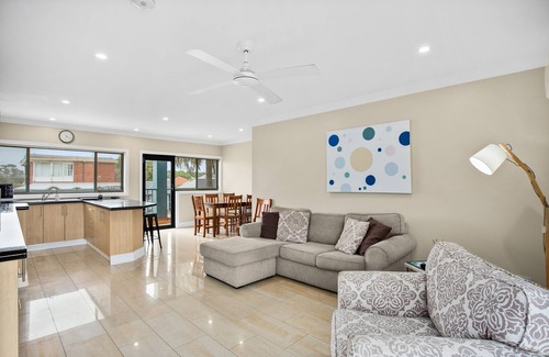 Windang Apartamento | Coastal Loft @ Windang. Convenience at your doorstepn