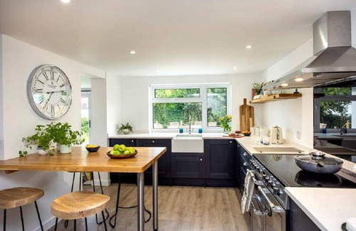 Carlyon Bay Casa | Coastal Luxury near Fowey - 5 mins to Beach & Golf
