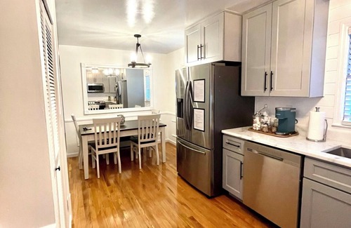 Lexington Casa | Coastal meets country in this 3-bedroom house Lexington with AC, WiFi