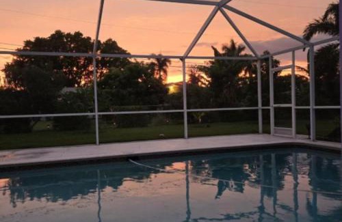 Caloosahatchee Casa | Coastal Palm Retreat