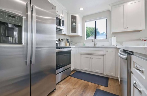 Park Hill Casa | Coastal Pines Chalet by Moonstone Beach