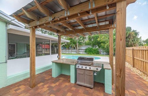 Melbourne Casa | Coastal Pool Retreat - 3BR Oasis Near Downtown and Beaches