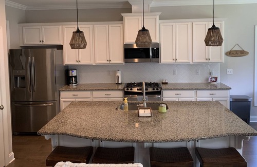 St. James Casa | Coastal Retreat Minutes from the Beach/Oak Island and Historic Southport