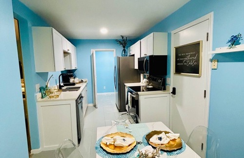 Charlotte Casa | Coastal Retreat Near Pineville/CLT 3BD 2BTH