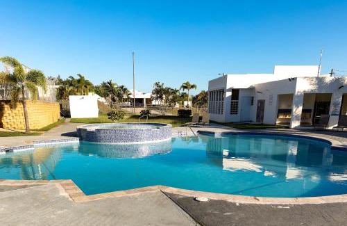 Demajagua Apartamento | Coastal Retreat Pool & Ocean View Fajardo