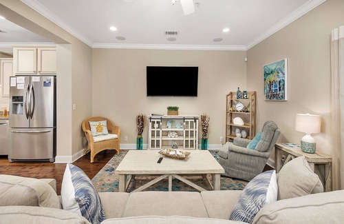 Saint Simons Island Casa | Coastal Serenity by Sandy — Near Beach, Pool + Bikes Included!