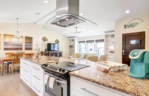 Key Allegro Casa | Coastal Serenity 3 Bedroom Home by Redawning