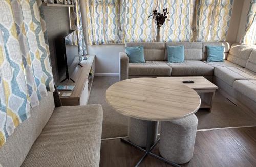 Aberystwyth Casa | Coastal Serenity Escape Clarach Bay Sea Viev Modern 2019 model No Pets