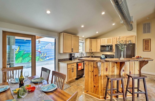 Blue Lake Casa | ¡NUEVO! Área de Arcata Inicio con patio, 10 millas a la costa