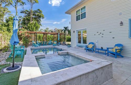 Central Naples Casa | Coastal Soul House in the heart of Naples