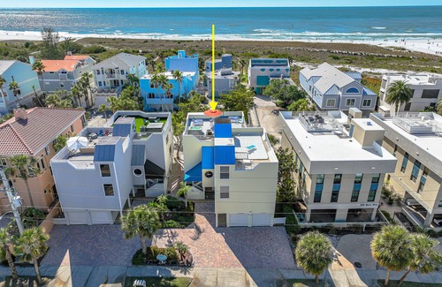 Siesta Key Village Apartamento | Coastal Surfside by Beachside Management