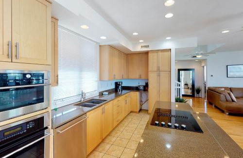 Sandbridge Casa | Coastal View II