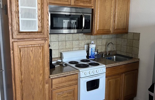 Lenox Park Condominio | Coastal Waters ~ One Bedroom Oceanfront Condo