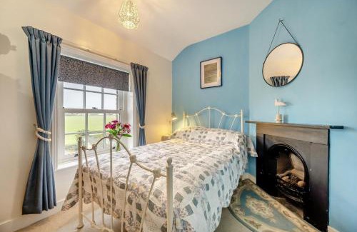 Bacton Casa | Coastguard Escape