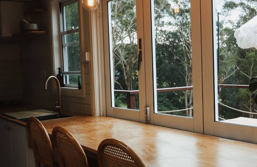 Terrigal Casa | Coastie Valley Tinyhouse. A romantic, coastal, getaway...
