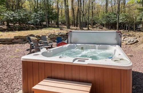 Lake Harmony Casa | Cobalt
