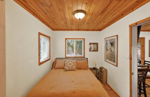 Cobb Casa | Cobb Mountain Nature Escape cabin