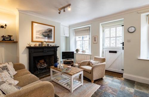 Boscastle Casa | Cobble Cottage