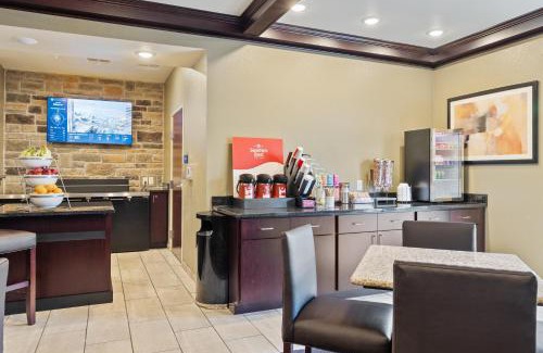 Alpine Hotel | Cobblestone Hotel & Suites - Alpine