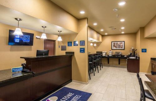 Erie Hotel | Cobblestone Hotel & Suites - Harborcreek