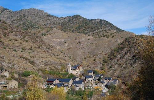 Llavorsi Chalet De Esquí | Cobert de Martí