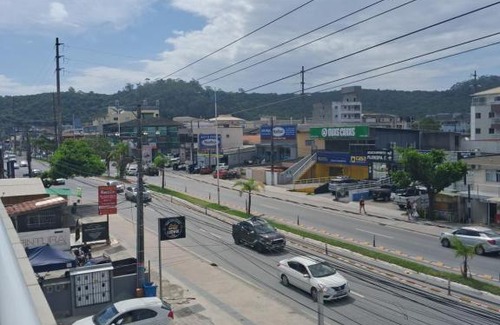 Vargem do Bom Jesus Apartamento | Cobertura avenida principal