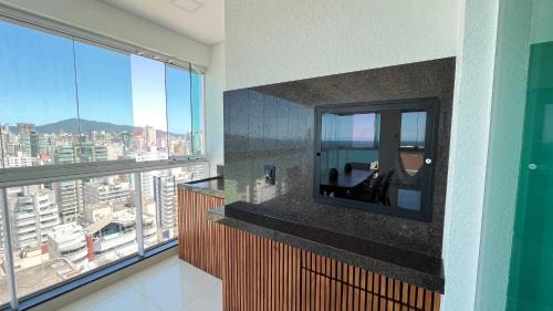 Andorinha Apartamento | COBERTURA com belíssima vista para o mar e jacuzzi