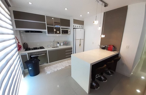 Ze Amandio Apartamento | Cobertura em Bombas Top cod 366